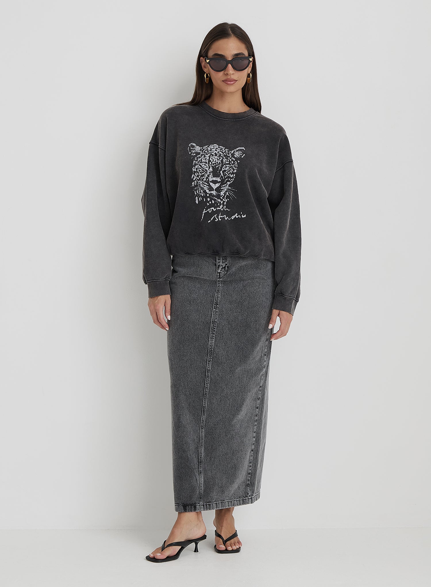 Black Acid Wash Leopard Motif Oversized Sweatshirt